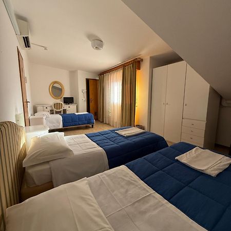 Hotel Gasperoni Сан-Марино Экстерьер фото